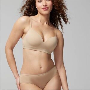 Soma Enbliss Wireless Bra Nude